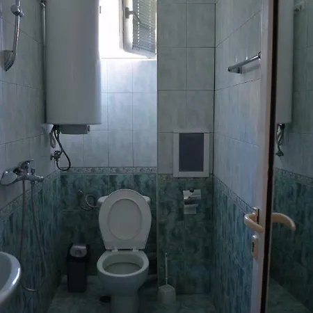 Apartman Bravo 1 George Napospart