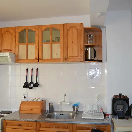 Apartment Bravo 1 George *