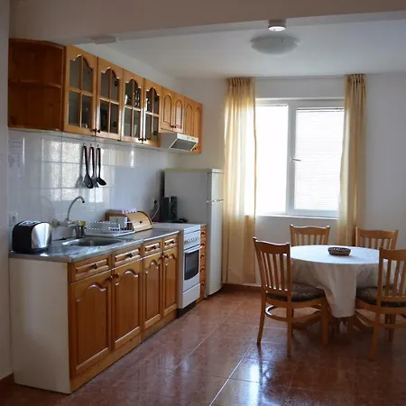 Bravo 1 George Apartament