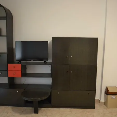 Bravo 1 George Apartman Napospart