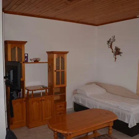 Bravo 1 George Słoneczny Brzeg