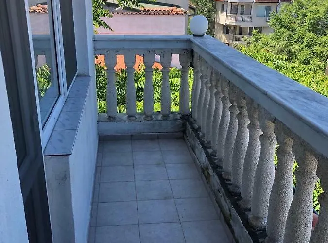 Bravo 1 George * סאני ביץ'