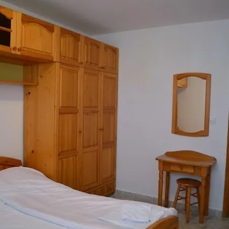 Apartament Bravo 1 George *